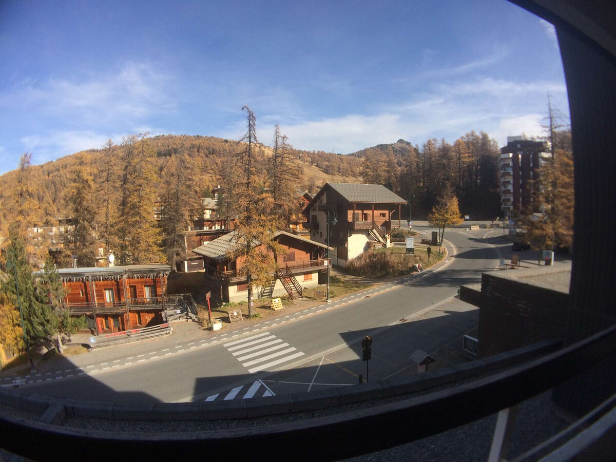 Appartement 6 pers. Vars - Pieds des pistes, centre station - Photo 15