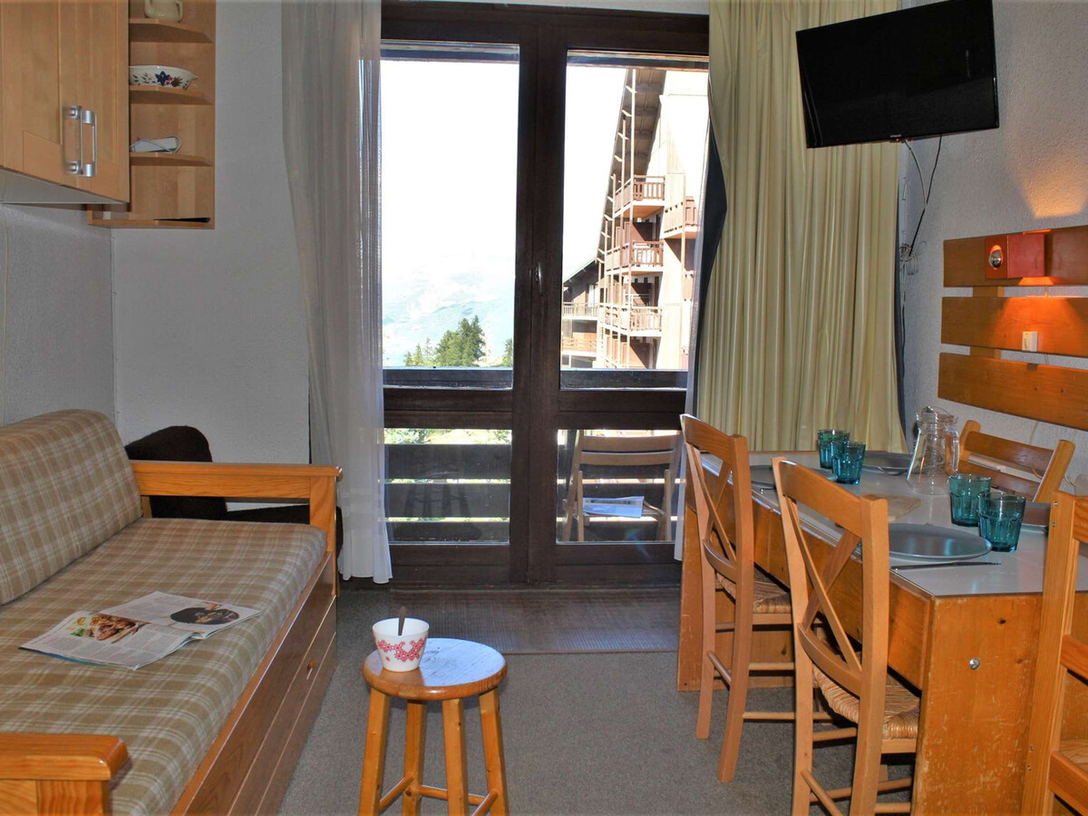 Studio 4 pers pied de pistes, animaux acceptés – Risoul - Photo 2