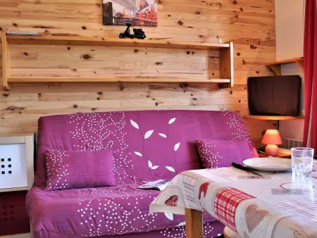 Studio cabine 4 couchages pieds des pistes à Risoul 1850 : photo 2