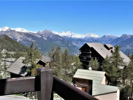 Studio cabine 4 couchages pieds des pistes à Risoul 1850 : photo 15