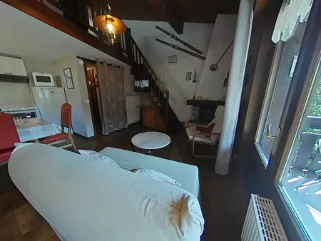 Studio 5 couchages Le Grand-Bornand, 300m des pistes : photo 2