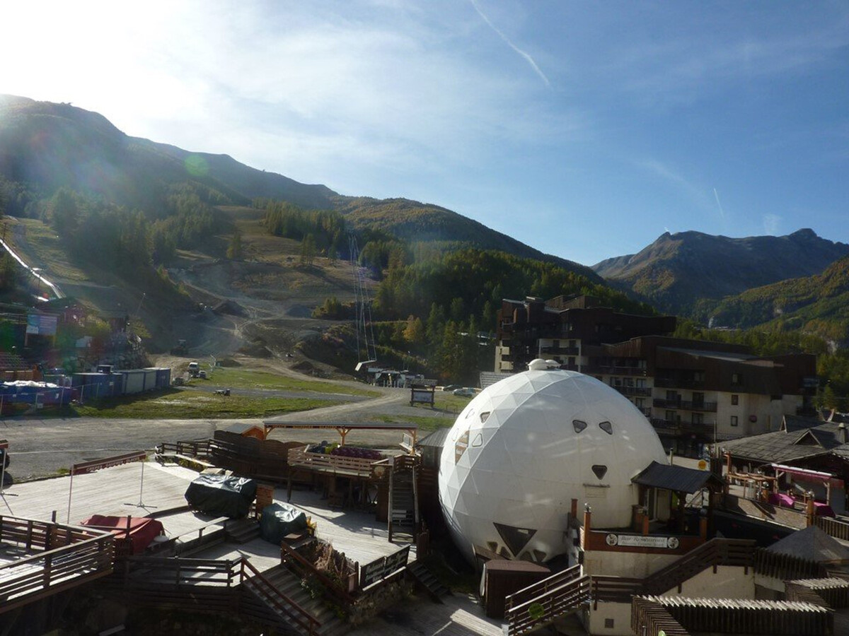 Appt skis aux pieds, 5 pers, balcon vue pistes - Photo 9