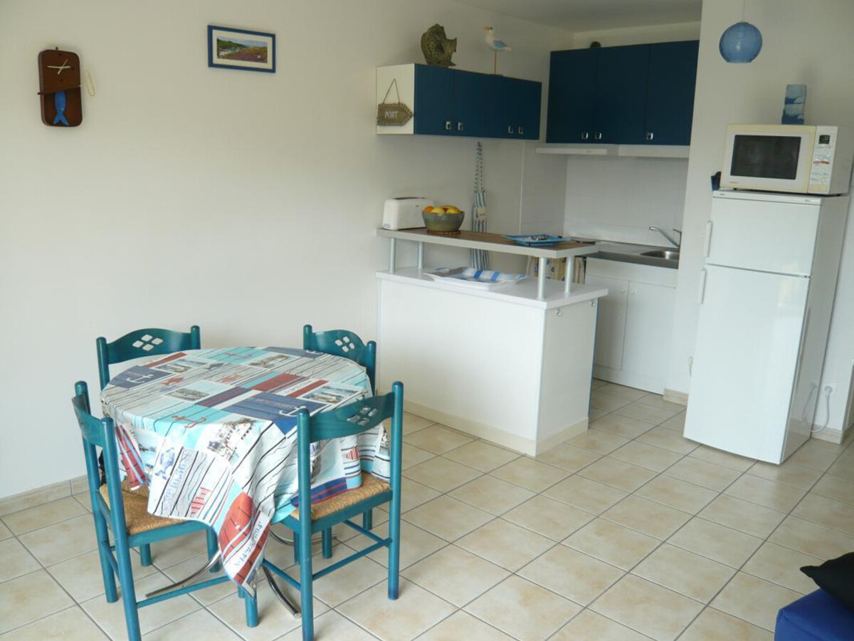 Appartement rez-de-jardin avec parking à Barfleur - Photo 3