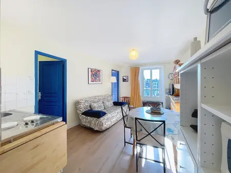 Appartement T2 avec ascenseur, hypercentre, à 50m de la plage, WIFI, TV connectée, linge en option - Photo 1