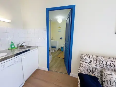 Appartement T2 avec ascenseur, hypercentre, à 50m de la plage, WIFI, TV connectée, linge en option - Photo 6
