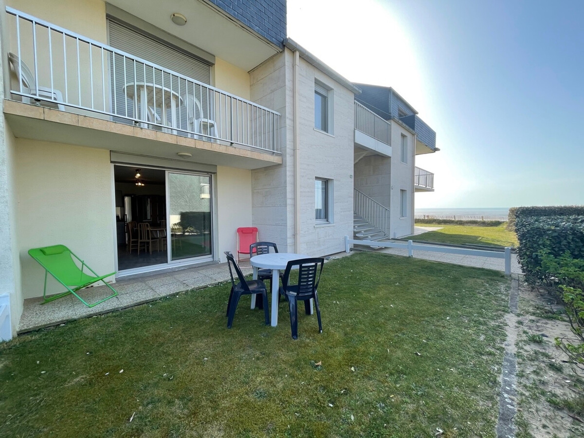 Appartement 50m plage, terrasse et jardin à Jullouville - Photo 1