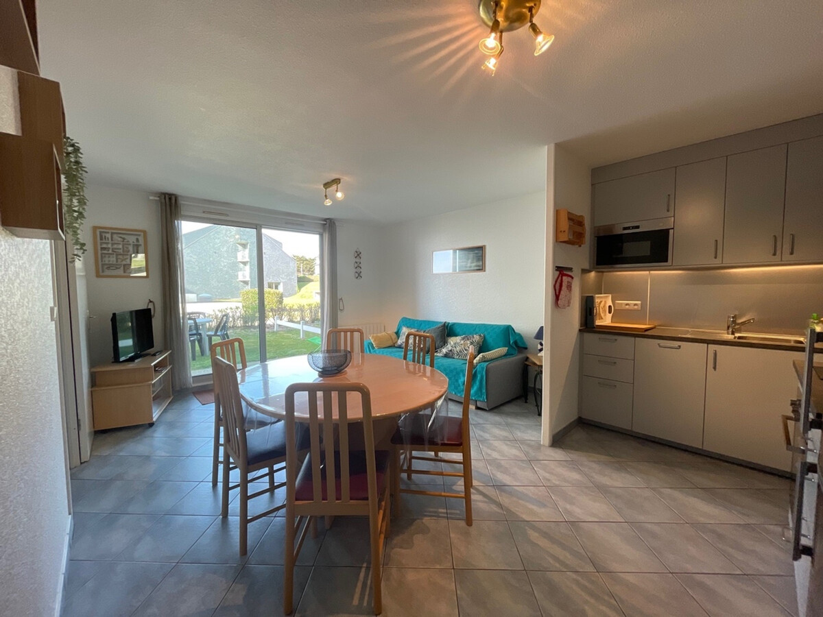 Appartement 50m plage, terrasse et jardin à Jullouville - Photo 3