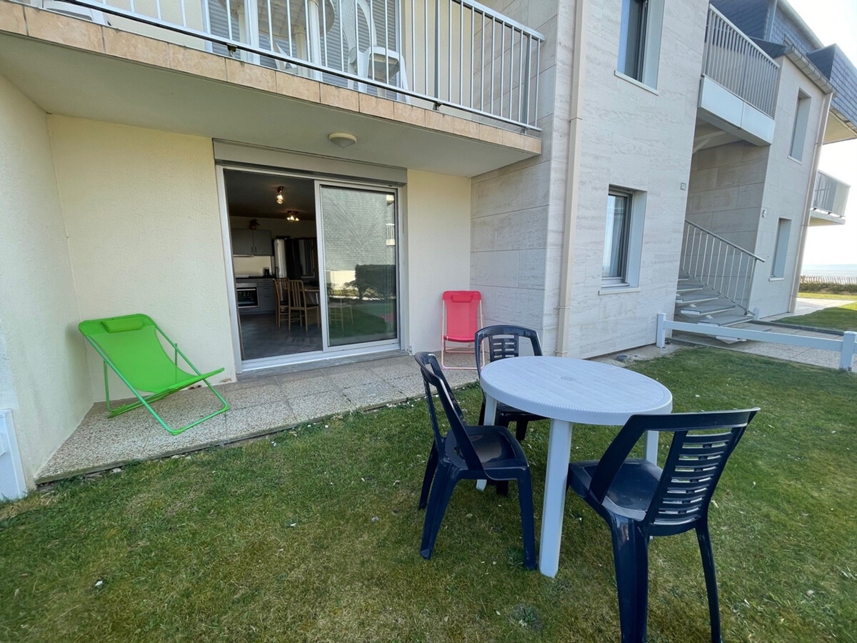 Appartement 50m plage, terrasse et jardin à Jullouville - Photo 18