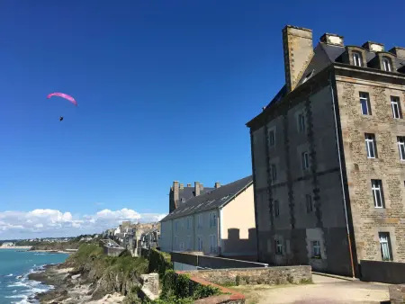 Appartement cosy, 200m plage, parking privé, WiFi - Photo 10