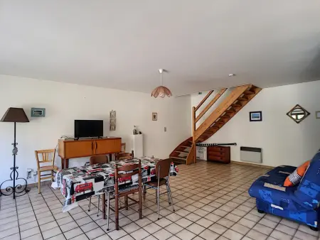 Location appartement à Jullouville, Duplex spacieux à 100m de la plage, 150m des commerces, idéal pour 4 pers, Jullouville