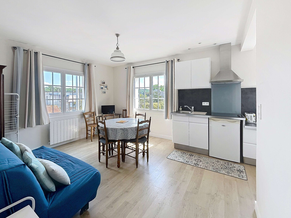 Appartement 2 personnes à 100m de la plage, centre Jullouville - Photo 9