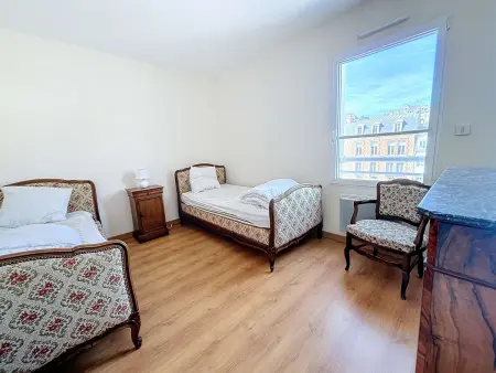 Appartement 2 chambres avec ascenseur et parking à Granville : photo 9