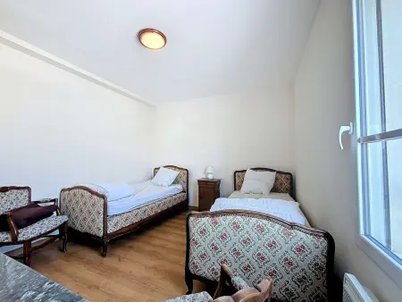 Appartement 2 chambres avec ascenseur et parking à Granville : photo 10