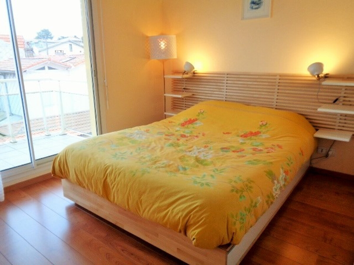 Duplex 77m² Arcachon: 3 chambres, terrasse 17m², 150m plage - Photo 4