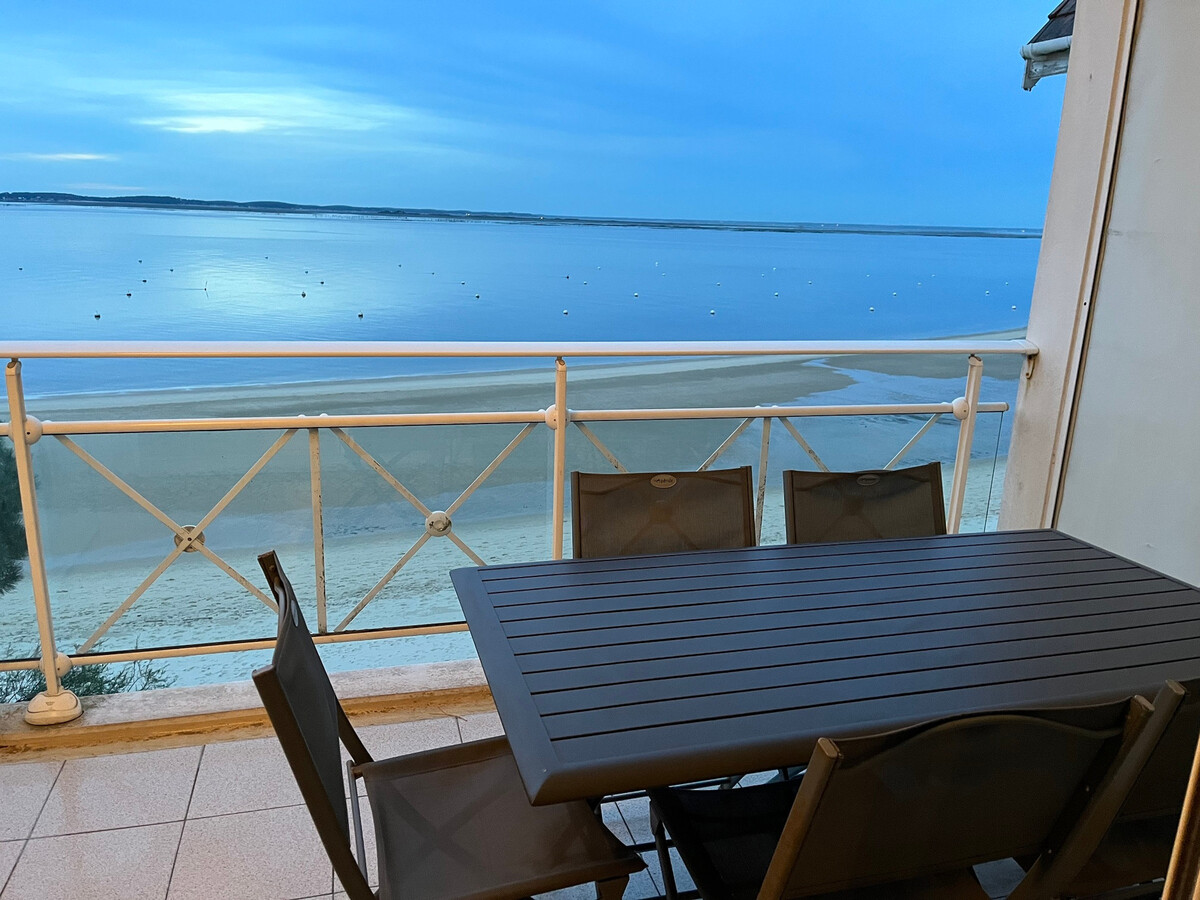 T3 première ligne plage à Arcachon, balcon vue mer - Photo 7