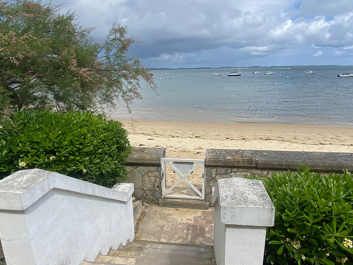T3 première ligne plage à Arcachon, balcon vue mer - Photo 16