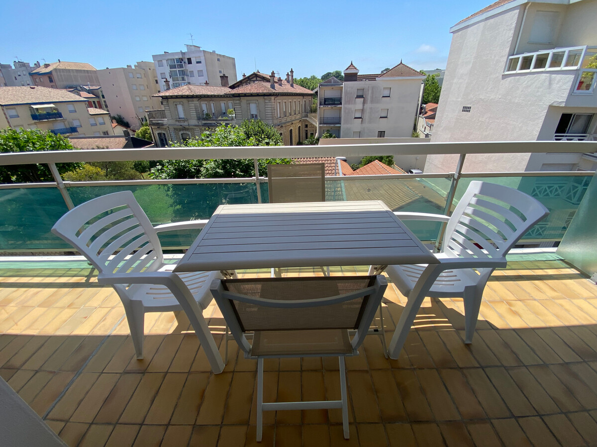 Studio 35m² centre-ville Arcachon, balcon sud et parking - Photo 1