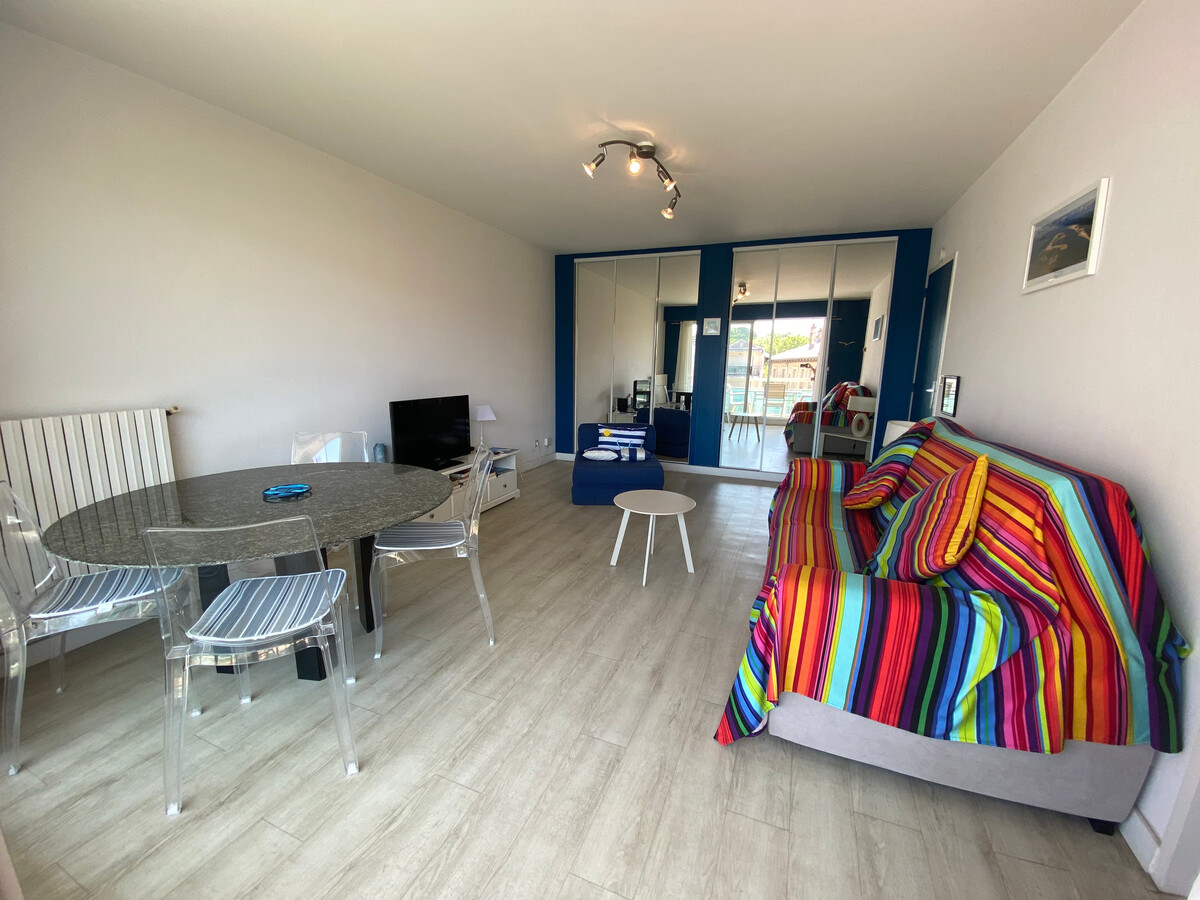 Studio 35m² centre-ville Arcachon, balcon sud et parking - Photo 7