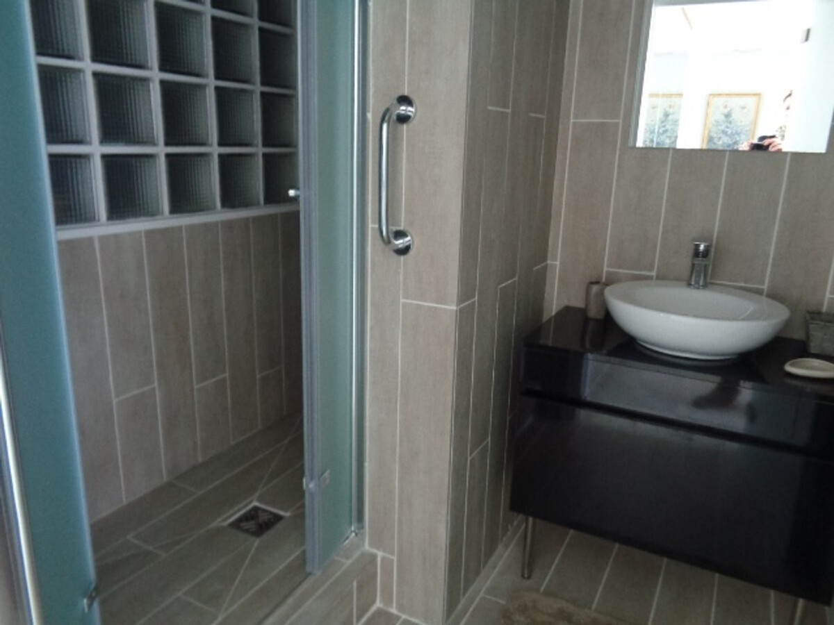 T3 Centre Arcachon, vue bassin, parking, chiens OK - Photo 7
