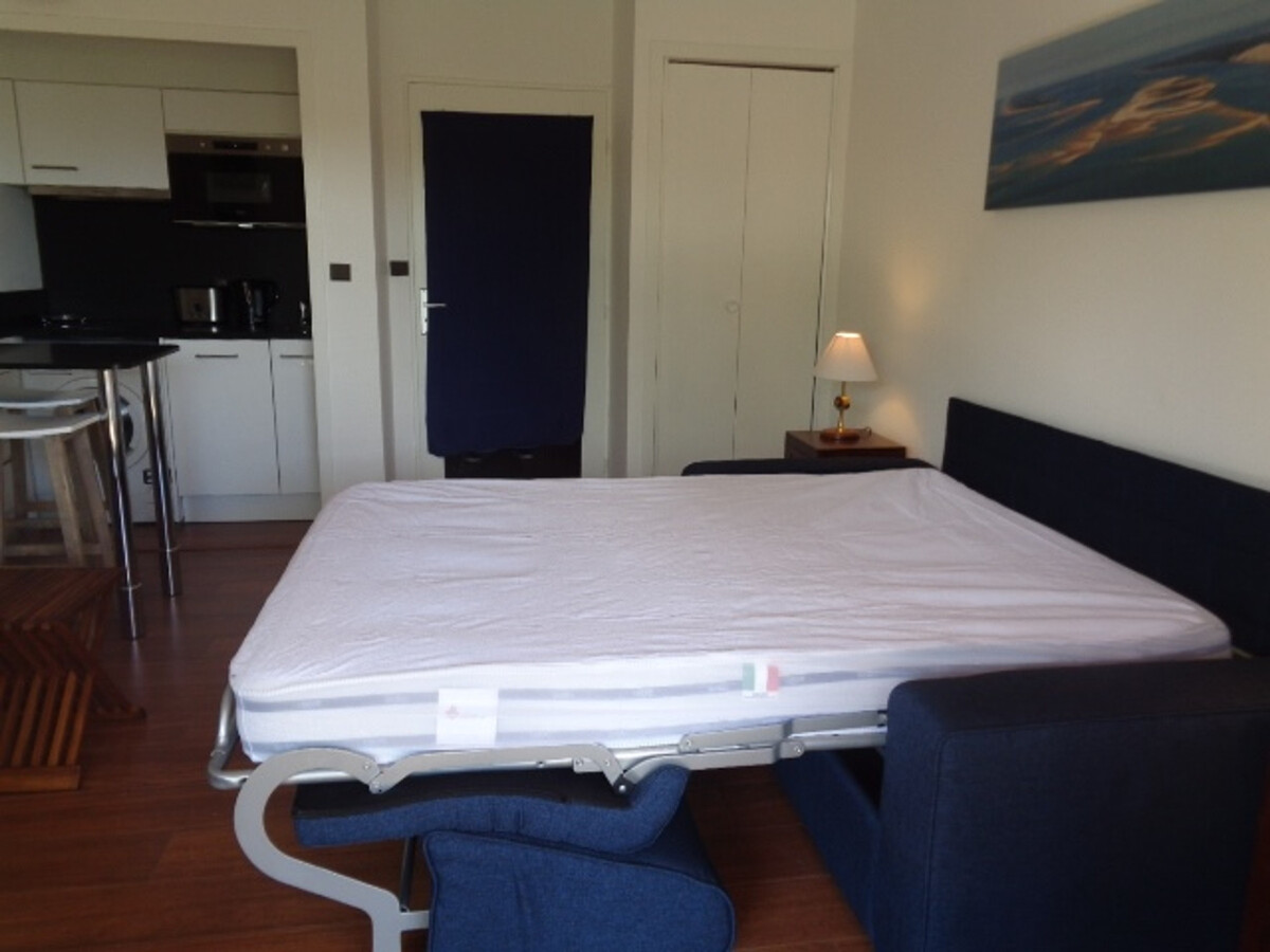 Studio cabine 30m² balcon et parking privé à Arcachon - Photo 5
