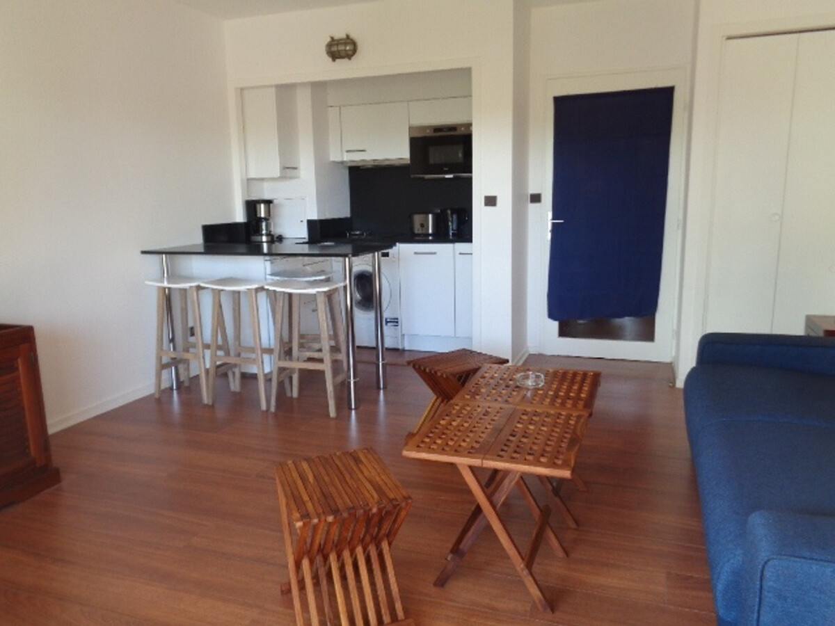 Studio cabine 30m² balcon et parking privé à Arcachon - Photo 12