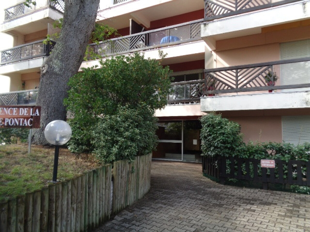 Studio cabine 30m² balcon et parking privé à Arcachon - Photo 15