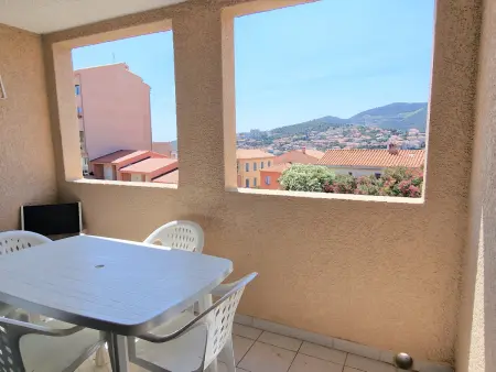 Appart T2 Banyuls-sur-Mer, terrasse couverte et parking : photo 8
