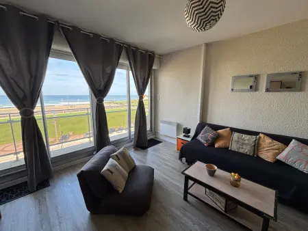Location appartement à Biscarrosse Plage, Biscarrosse Plage: T2 avec Terrasse, Parking, Face Océan