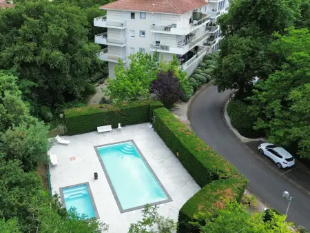 T3 Arcachon, terrasse sud-est, piscine & parking : photo 14