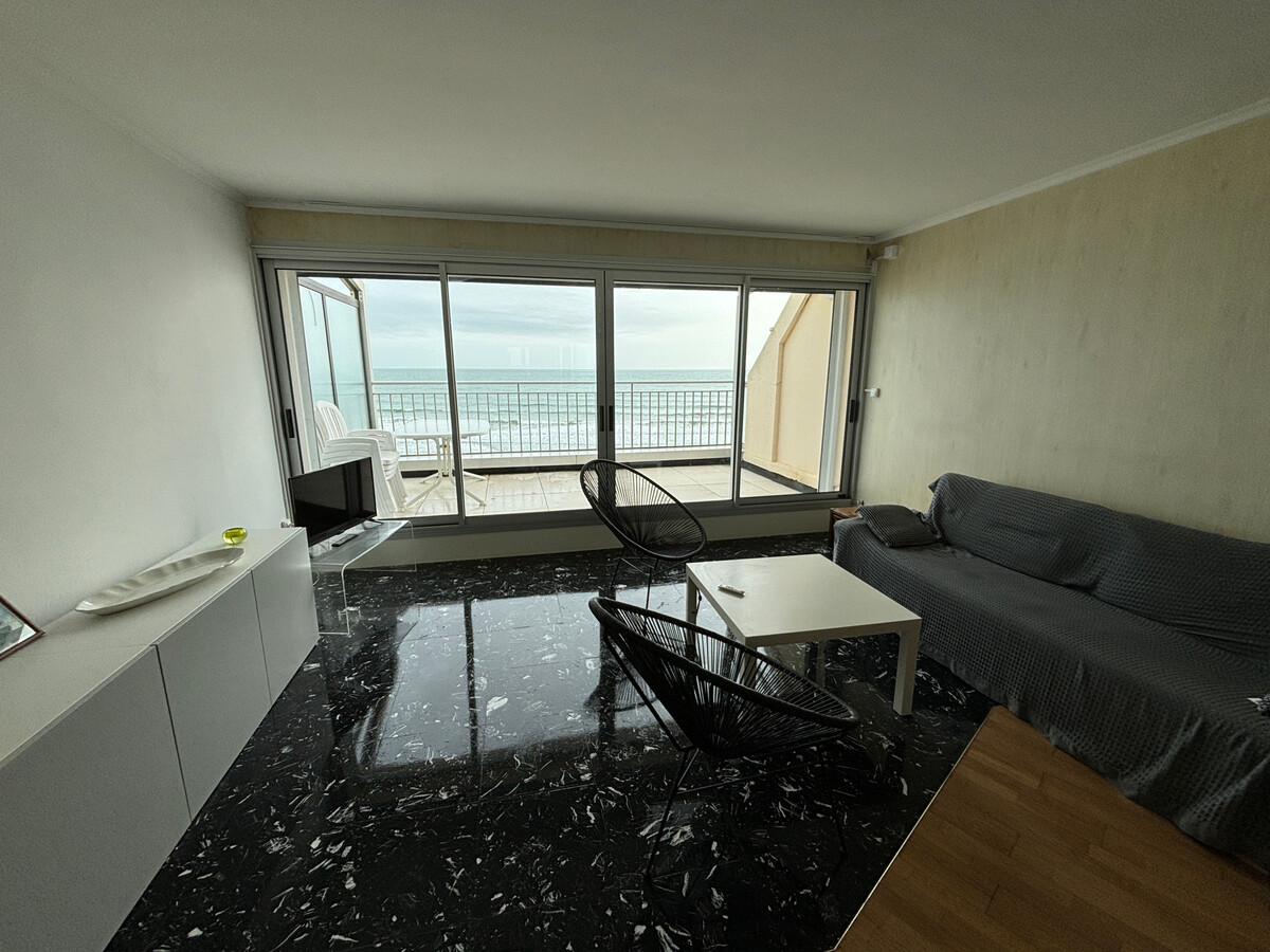 Appartement 3 pièces face plage avec terrasse et garage - Photo 30