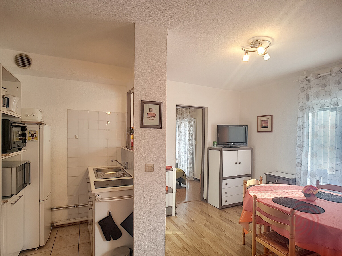 F2 lumineux 41 m² avec 2 balcons à Lamalou-les-Bains - Photo 5