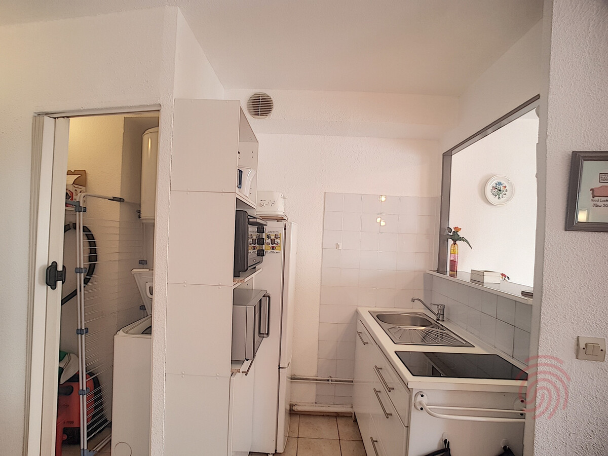 F2 lumineux 41 m² avec 2 balcons à Lamalou-les-Bains - Photo 6