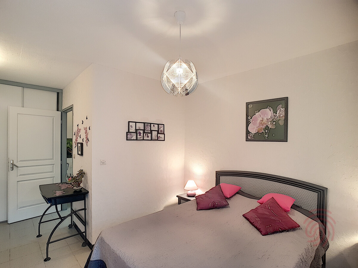 F2 climatisé 34 m² avec 2 balcons à Lamalou-les-Bains - Photo 8