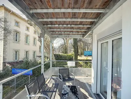 F2 terrasse vue parc, 50m des Thermes, animaux ok : photo 22