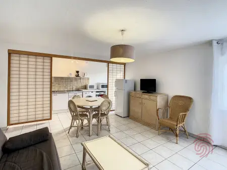F2 45 m² Lamalou-les-Bains, terrasse parc Usclade : photo 2