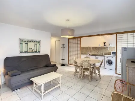 F2 45 m² Lamalou-les-Bains, terrasse parc Usclade : photo 8