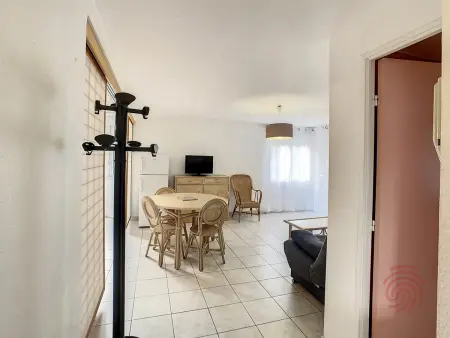 F2 45 m² Lamalou-les-Bains, terrasse parc Usclade : photo 11