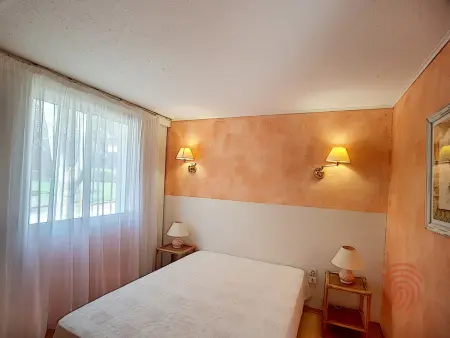 F2 45 m² Lamalou-les-Bains, terrasse parc Usclade : photo 12