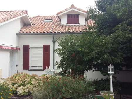 F2 45 m² terrasse avec barbecue à Lamalou-les-Bains : photo 11