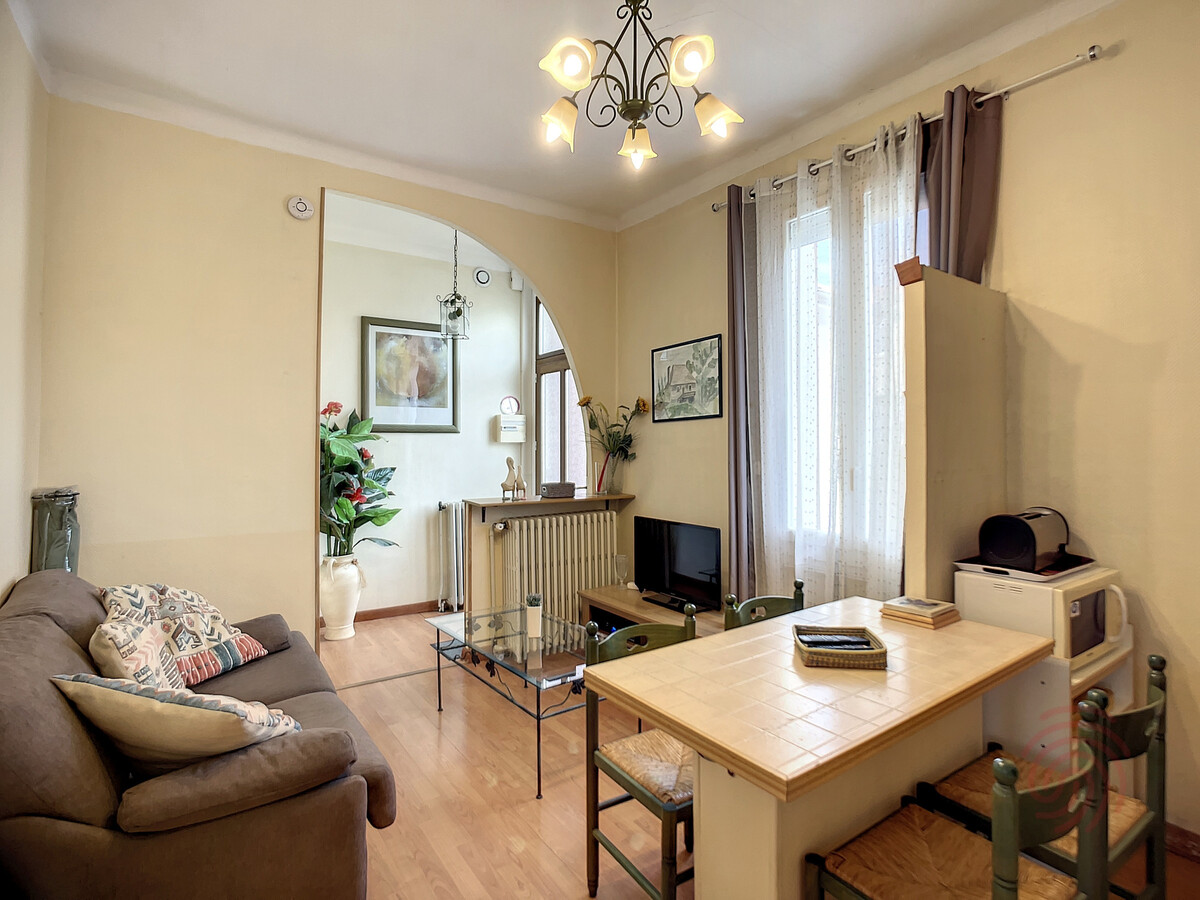 F2 30 m² terrasse privée à Lamalou-les-Bains - Photo 1