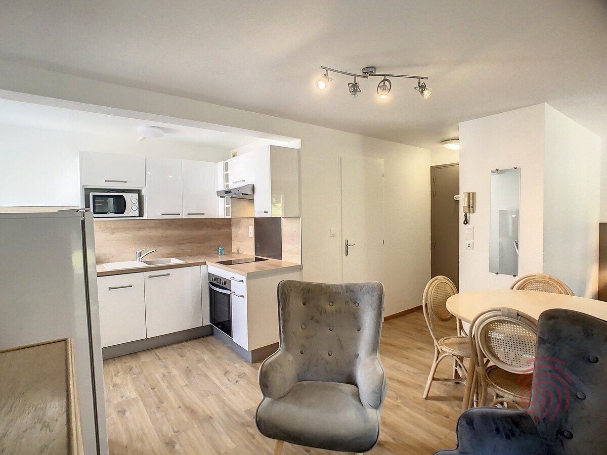 Studio 30m² à 50m des Thermes, terrasse parc - Photo 1