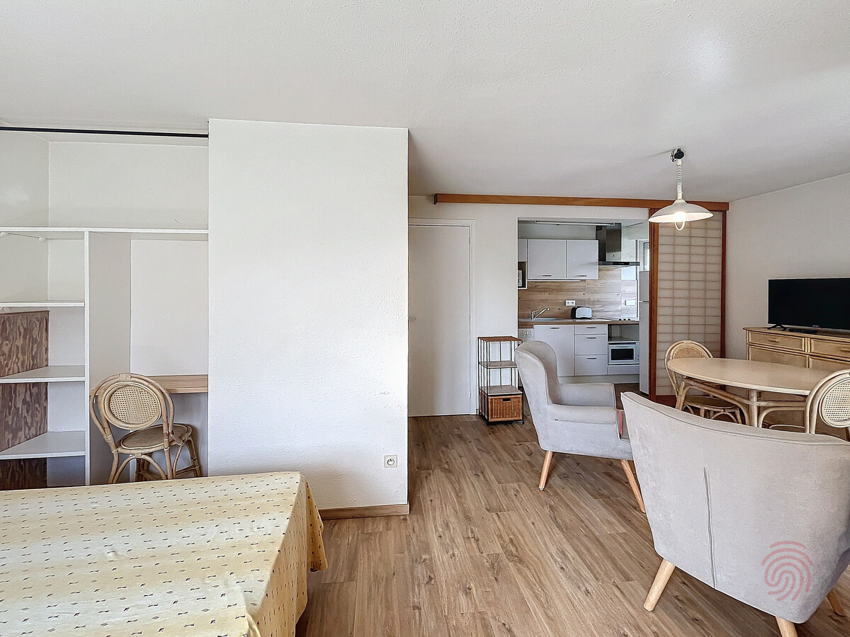 Studio 30 m² à 50 m des Thermes, balcon, animaux OK - Photo 1