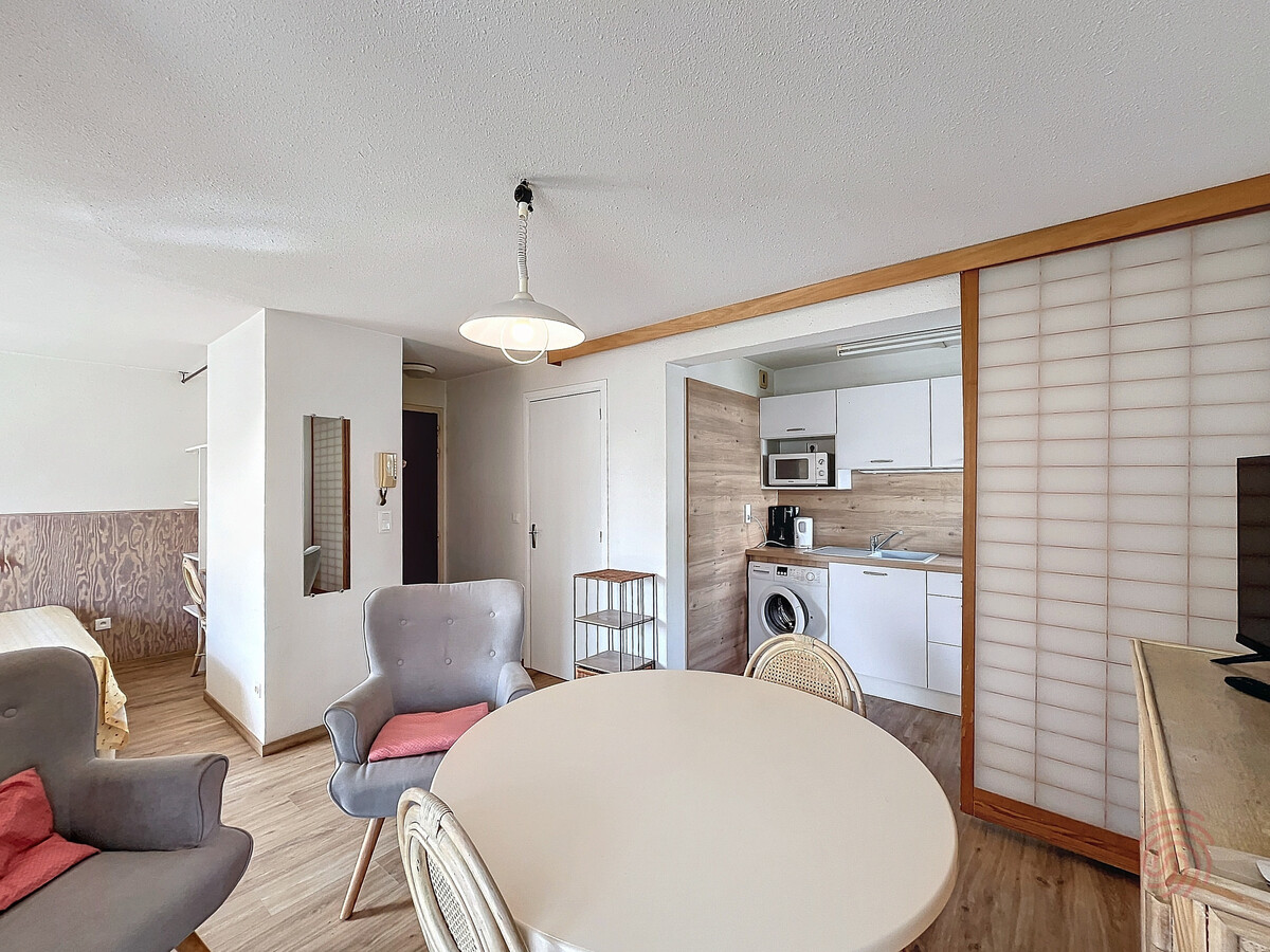 Studio 30 m² à 50 m des Thermes, balcon, animaux OK - Photo 2