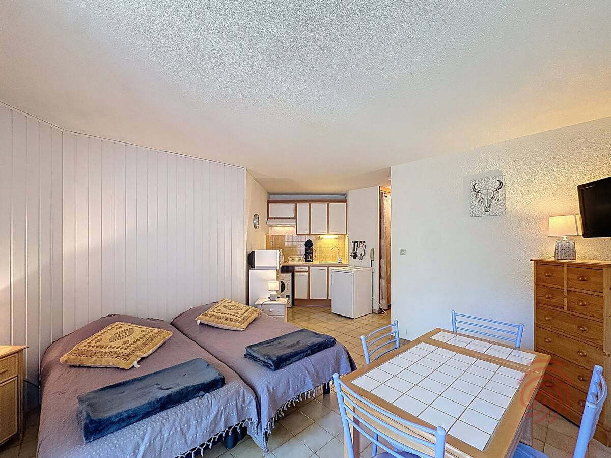 Studio 24 m² avec terrasse, parking gratuit à Lamalou - Photo 2