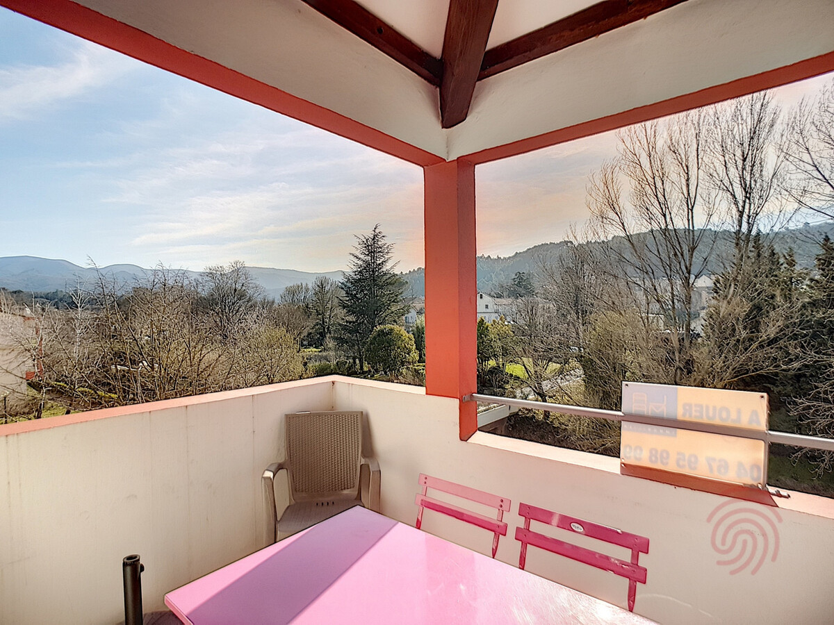 F2 28m² terrasse et vue ruisseau à Lamalou-les-Bains - Photo 12