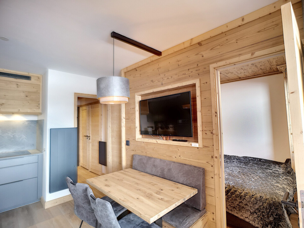 2 pièces rénové ski aux pieds, balcon vue pistes - Photo 7