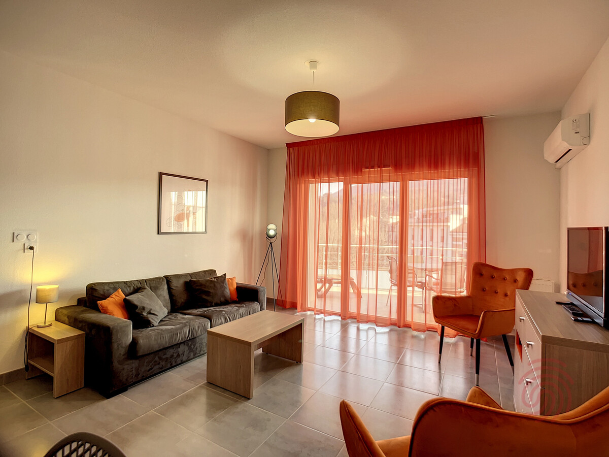 F2 climatisé 51 m² avec terrasse vue casino, parking - Photo 1