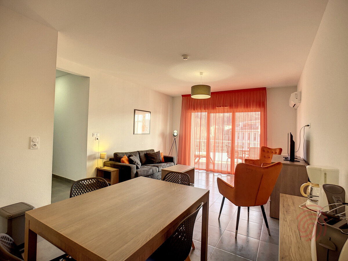 F2 climatisé 51 m² avec terrasse vue casino, parking - Photo 2