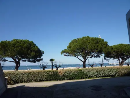 Location appartement à Arcachon, Appartement en Centre-Ville avec Terrasse et Parking, Accès Direct à la Plage