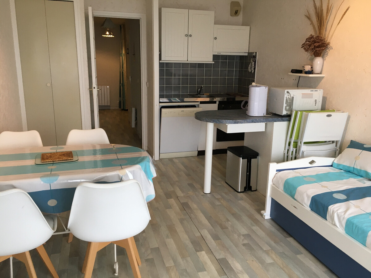 Studio avec balcon vue mer à Fort-Mahon-Plage - Photo 2